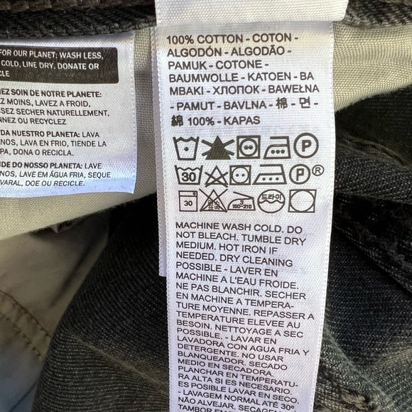 Levi's Black Denim Jeans - Picture 6 of 8